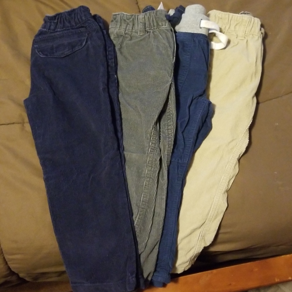 Lot of 4 corduroy pants